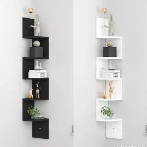 Wall mounted shelf