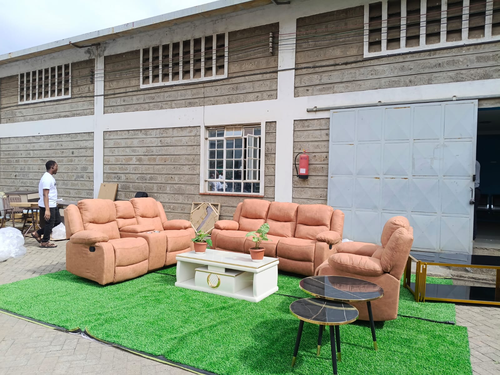 Full Recliner Sets (3-2-1 Suite)Combo 6-Seater + Free Coffee Table available at Topwave Mombasa